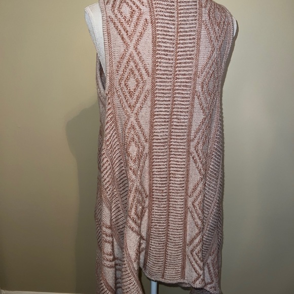 multiples  Open Front Long Cardigan Sweater Vest  Size M orange Aztec Sleeveless - Picture 6 of 11